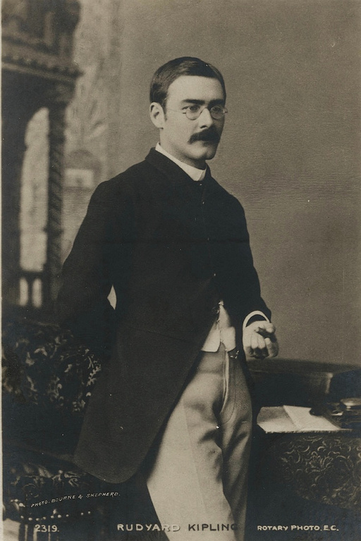 Kipling photo 1