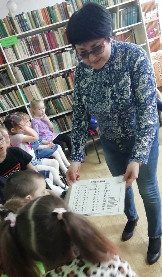 Кини Т.В